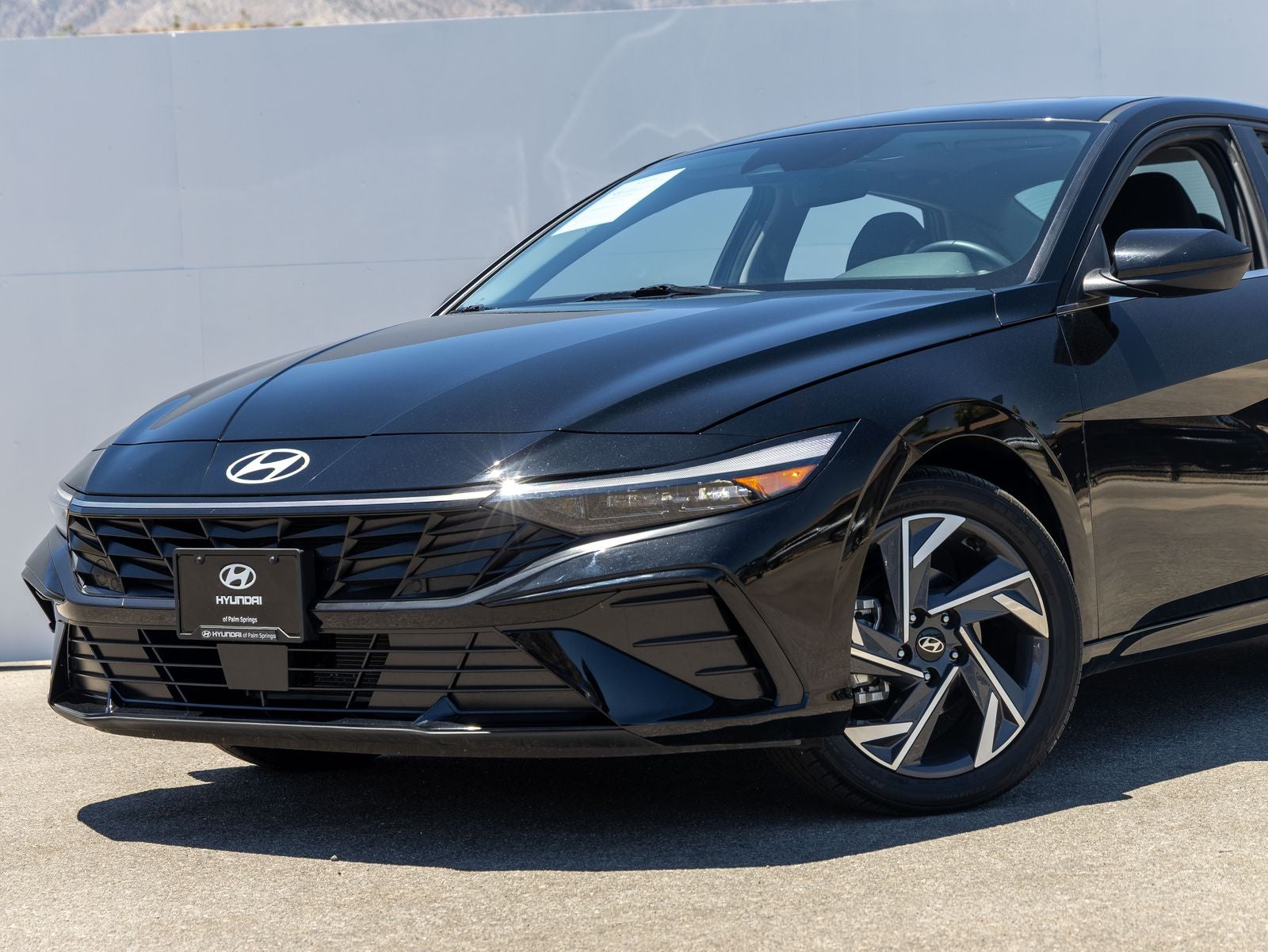2025 Hyundai ELANTRA — side profile view